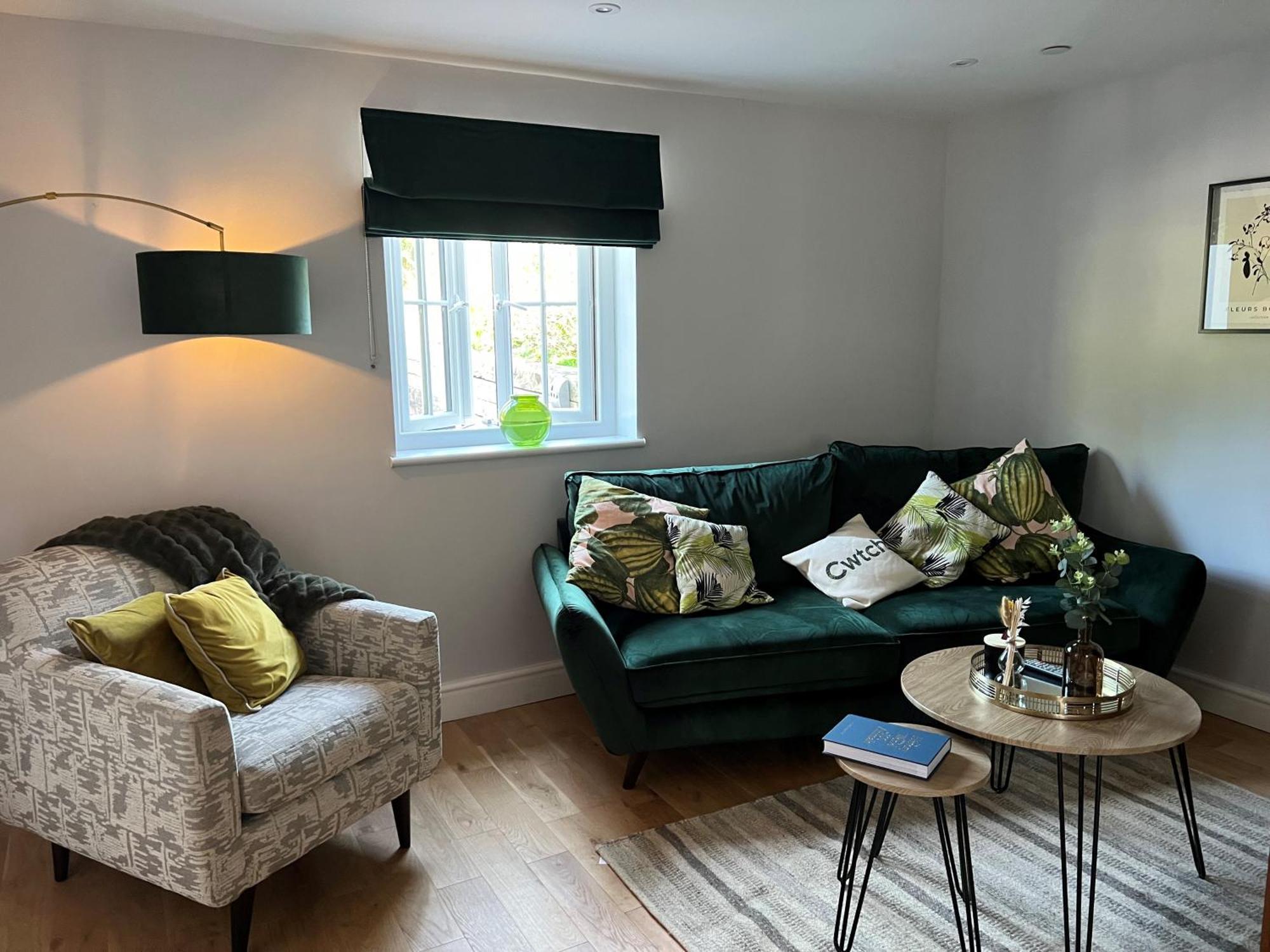 Luxury 2-Bed Barn Conversion In Llansteffan Кармартен Экстерьер фото